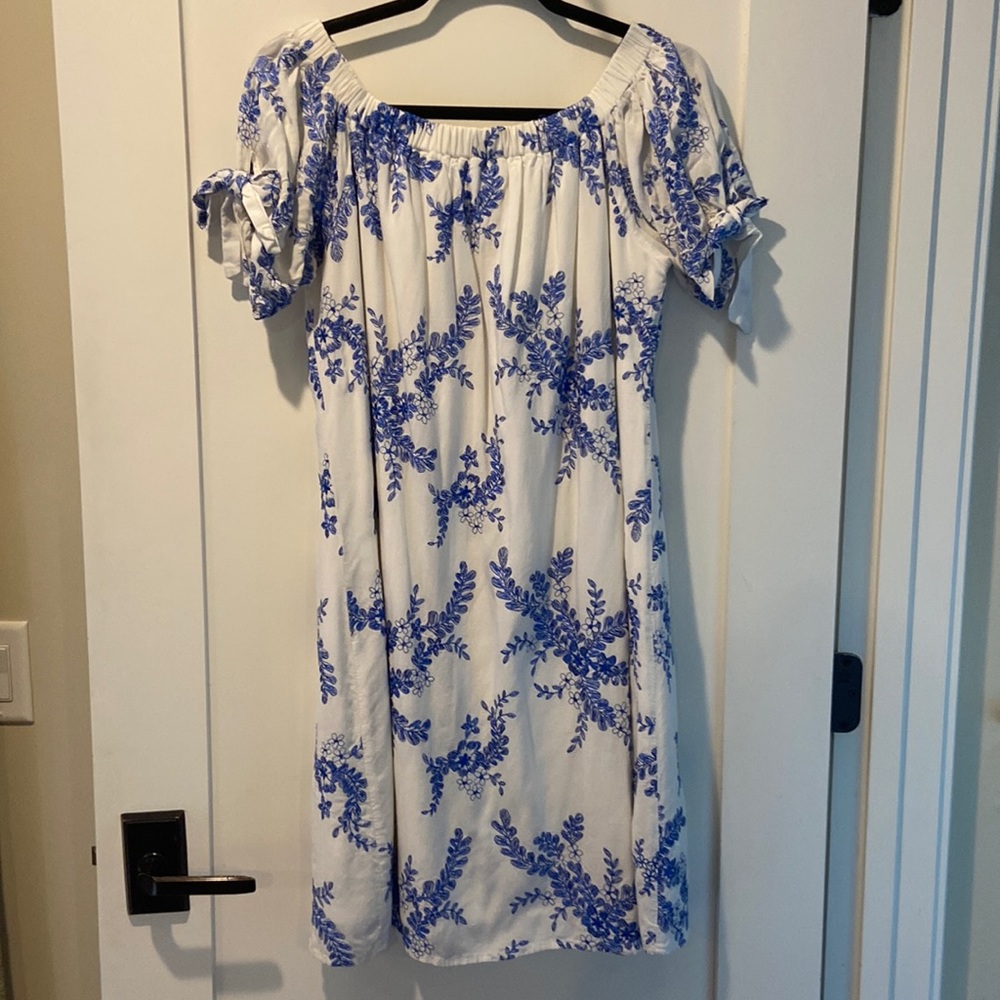 Lined appliqué blue & white dress.  34” from shoulder.  Great for summer!